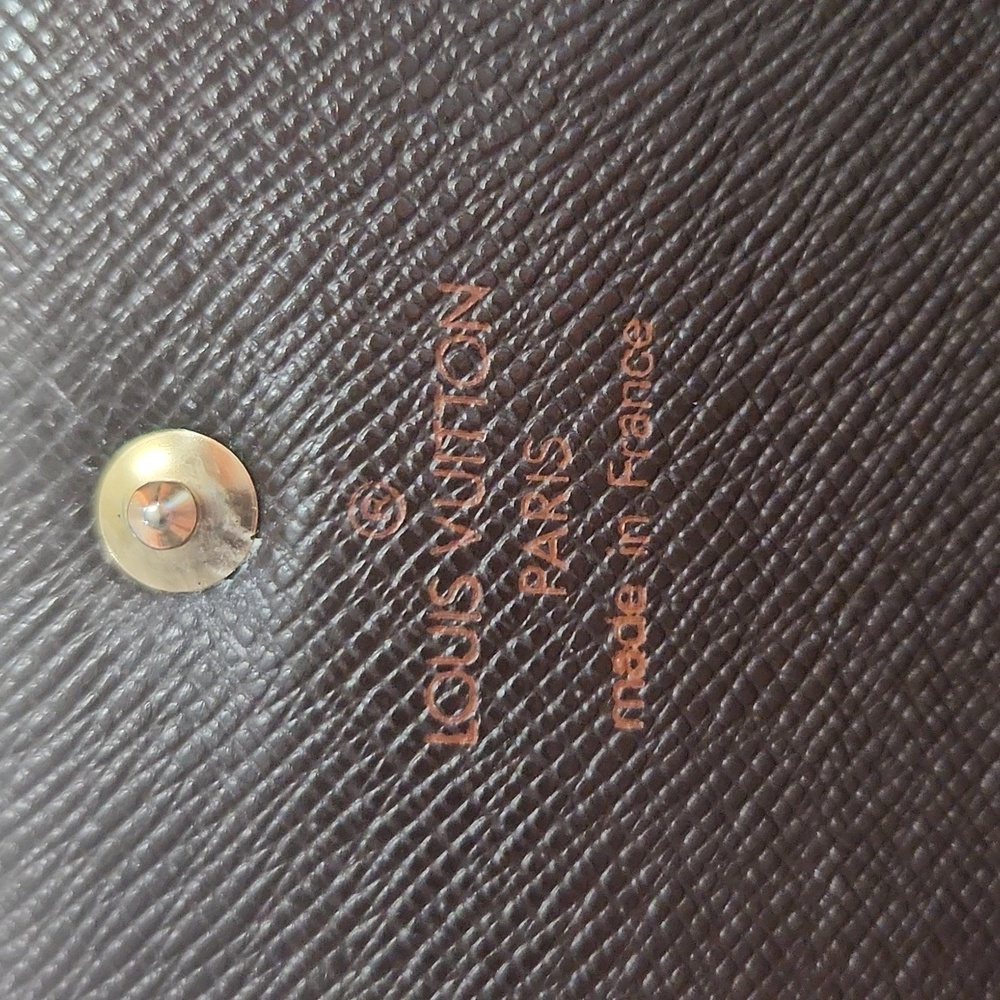 Louis Vuitton Damier Ebene Wallet - Picture 4 of 15